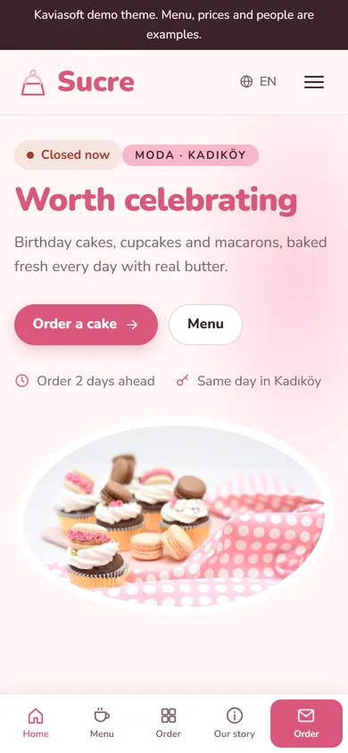 Sucre · Cake Studio on a phone