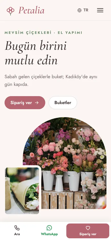 Petalia · Çiçekçi telefonda