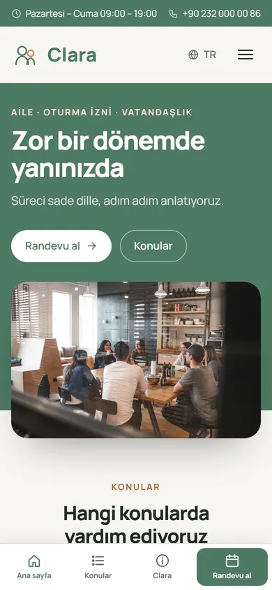 Clara · Aile ve Göç Hukuku telefonda