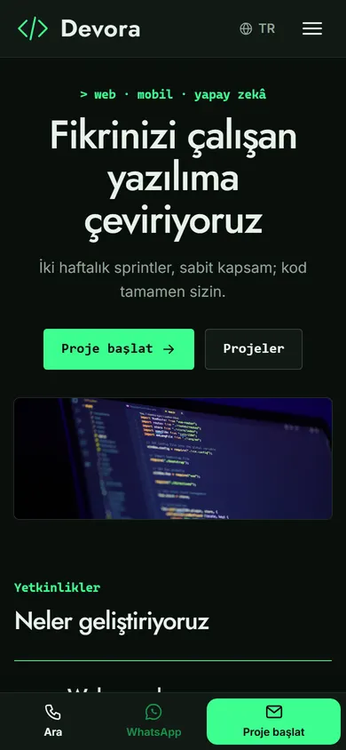 Devora · Yazılım Ajansı telefonda